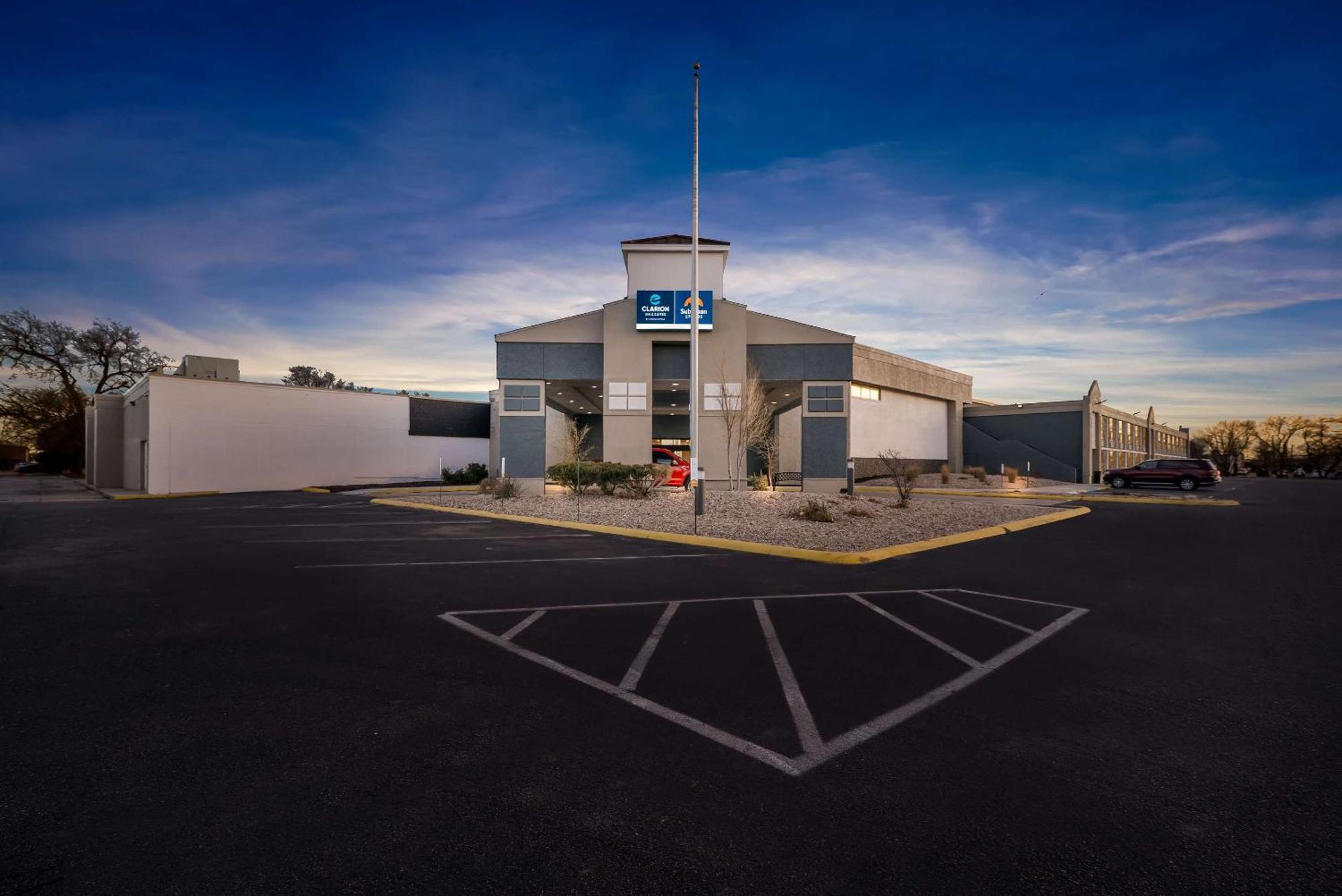 Suburban Studios, Kearney Exterior foto
